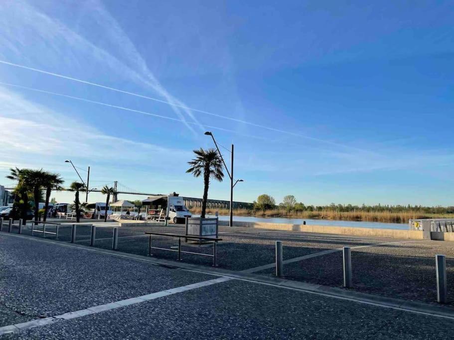 Holiday home Charentaise 6-8 Personnes Avec Piscine Tonnay-Charente